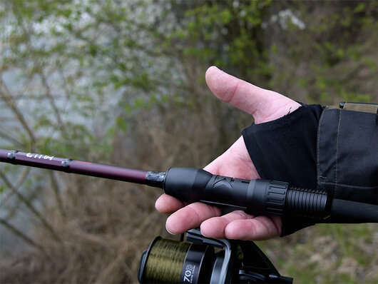 Delphin ETNA LEGEND4RY | 2,7m/2,75lbs/2 diely