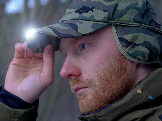 Zimná LED šiltovka Delphin OutLINE Camo