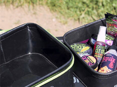 Lot EVA Delphin REAXE BaitBAX | 2en1